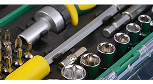 如何為設(shè)備選擇性能最佳的電子連接器？